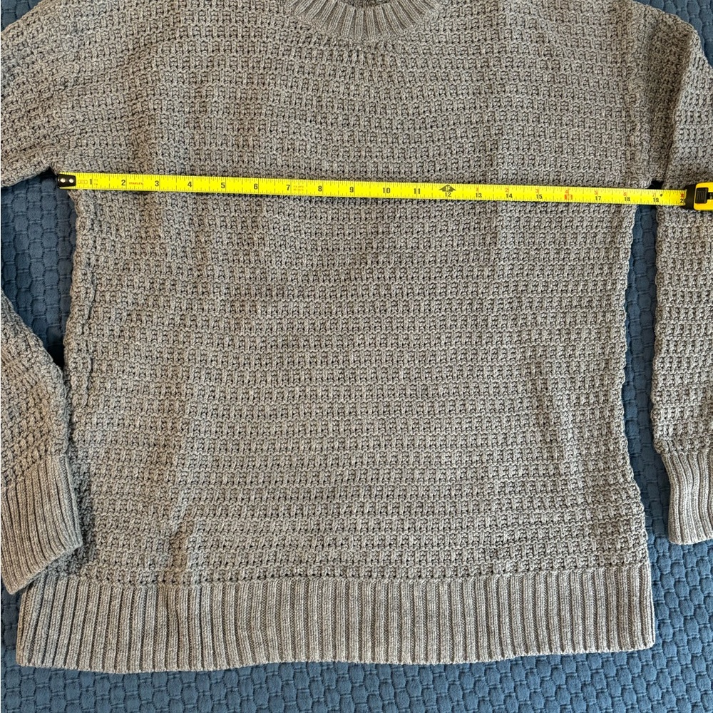 Old Navy Crewneck Sweater - Picture 2 of 5